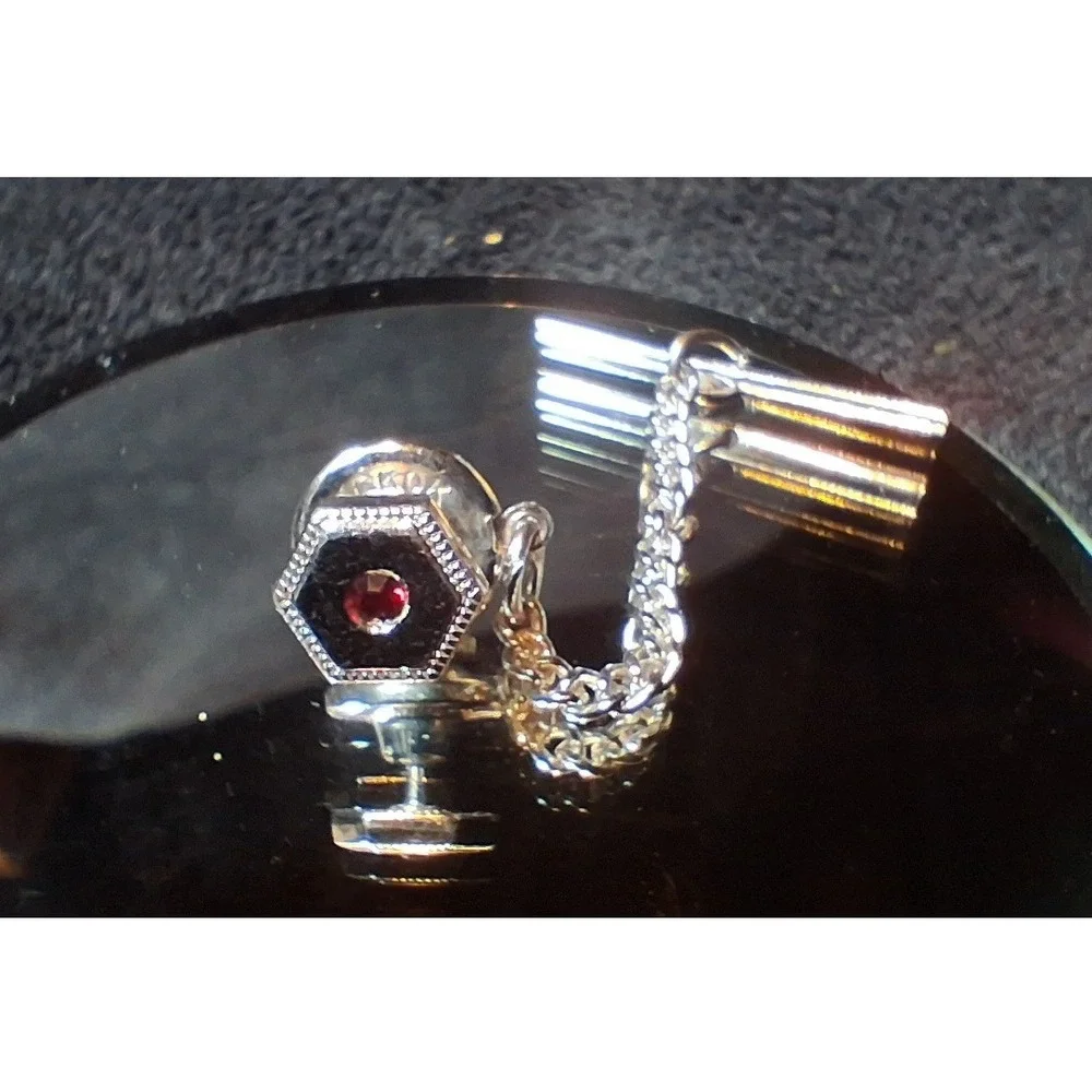 Hickok USA Vintage Tie Tac Silver Tone Hexagon Red Rhinestone T-Bar